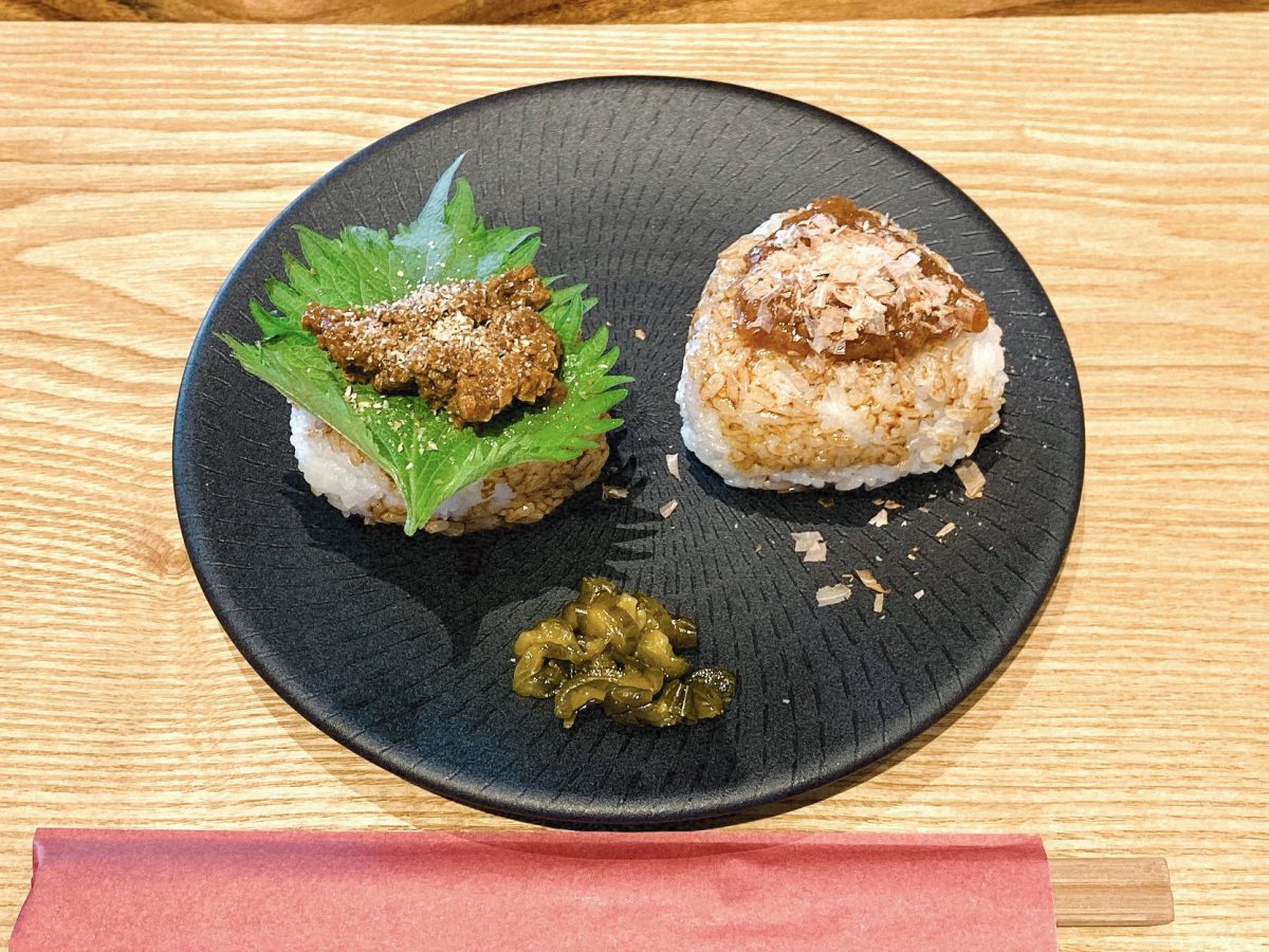 しょうゆパークの焼きおにぎり