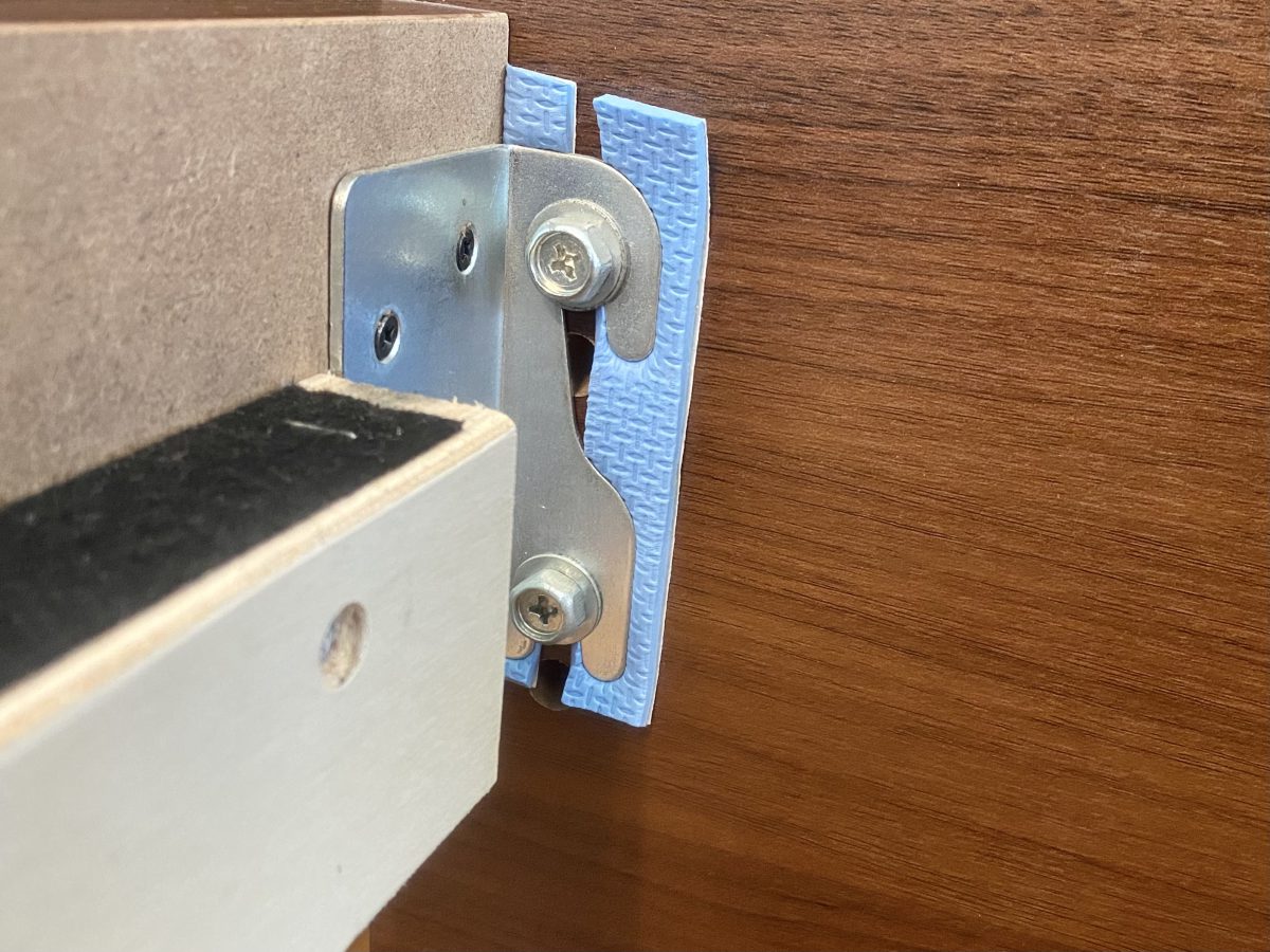ベッドのボルトクッション